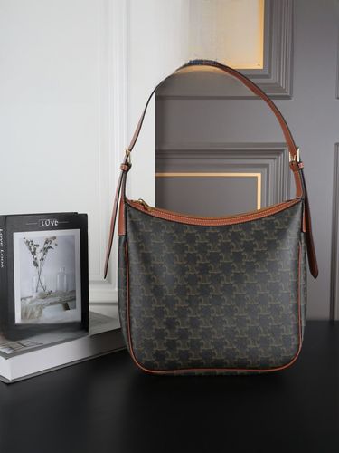 Celine Handbag 279