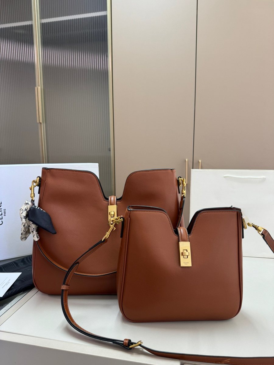 Celine Handbag 399
