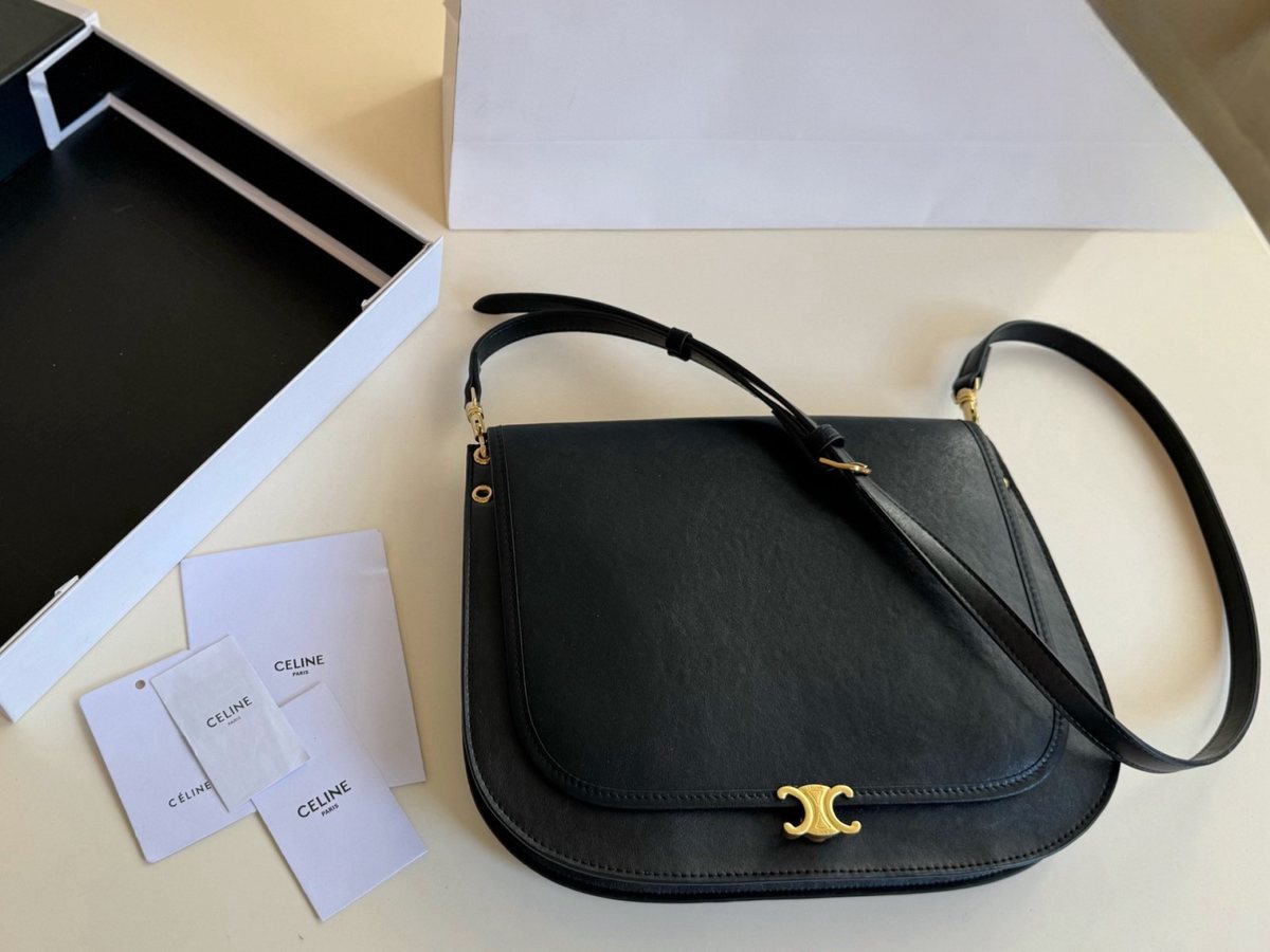 Celine Handbag 403