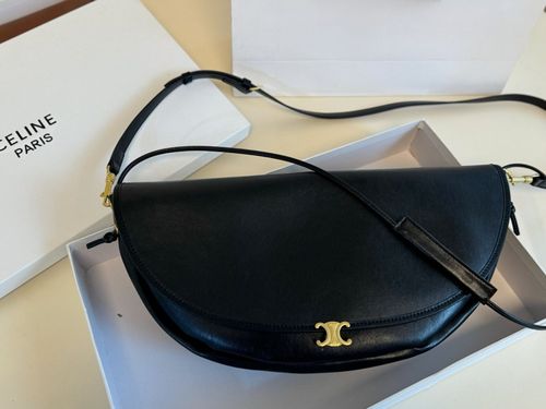 Celine Handbag 455