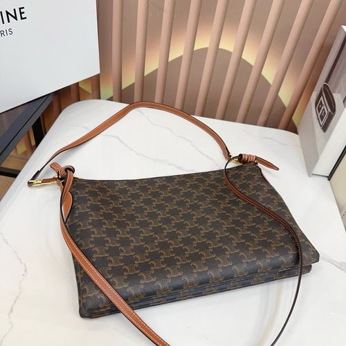 Celine Handbag 666