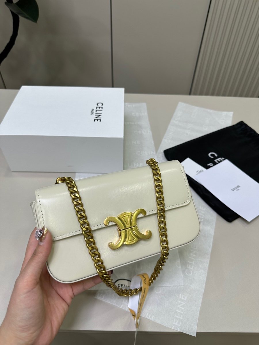 Celine Handbag 715