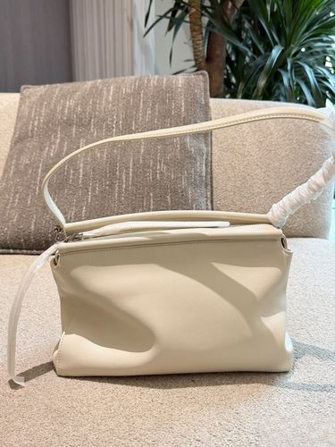 Loewe Handbag 009