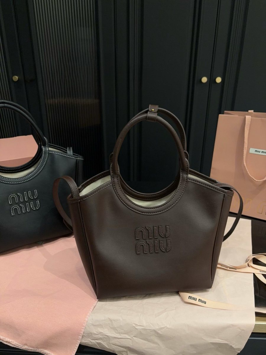 Miu Miu Handbag 048