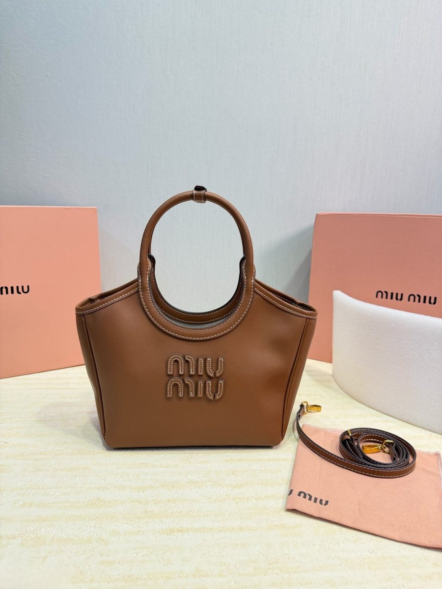 Miu Miu Handbag 062