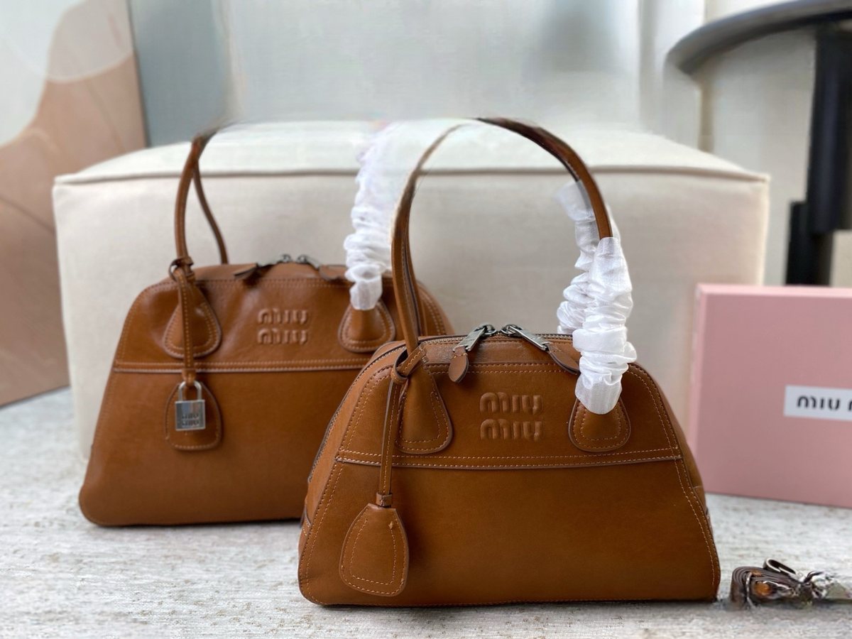 Miu Miu Handbag 078
