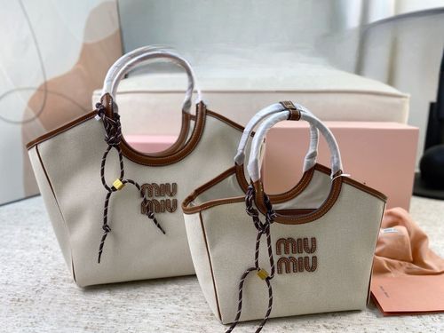Miu Miu Handbag 153