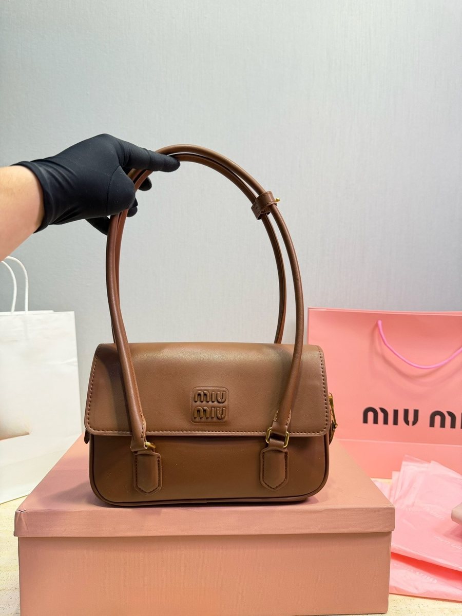 Miu Miu Handbag 198