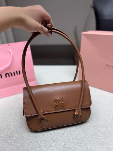 Miu Miu Handbag 209
