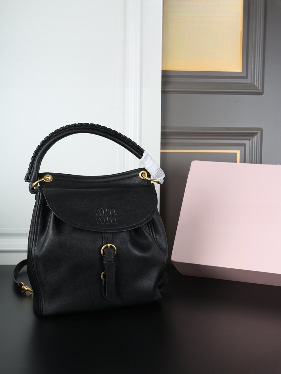Miu Miu Handbag 387