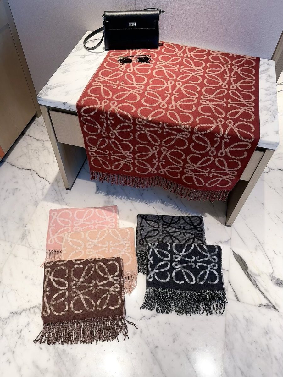 Scarf 030
