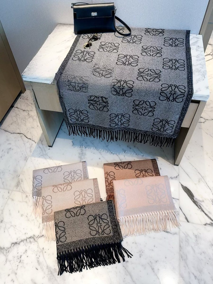 Scarf 035