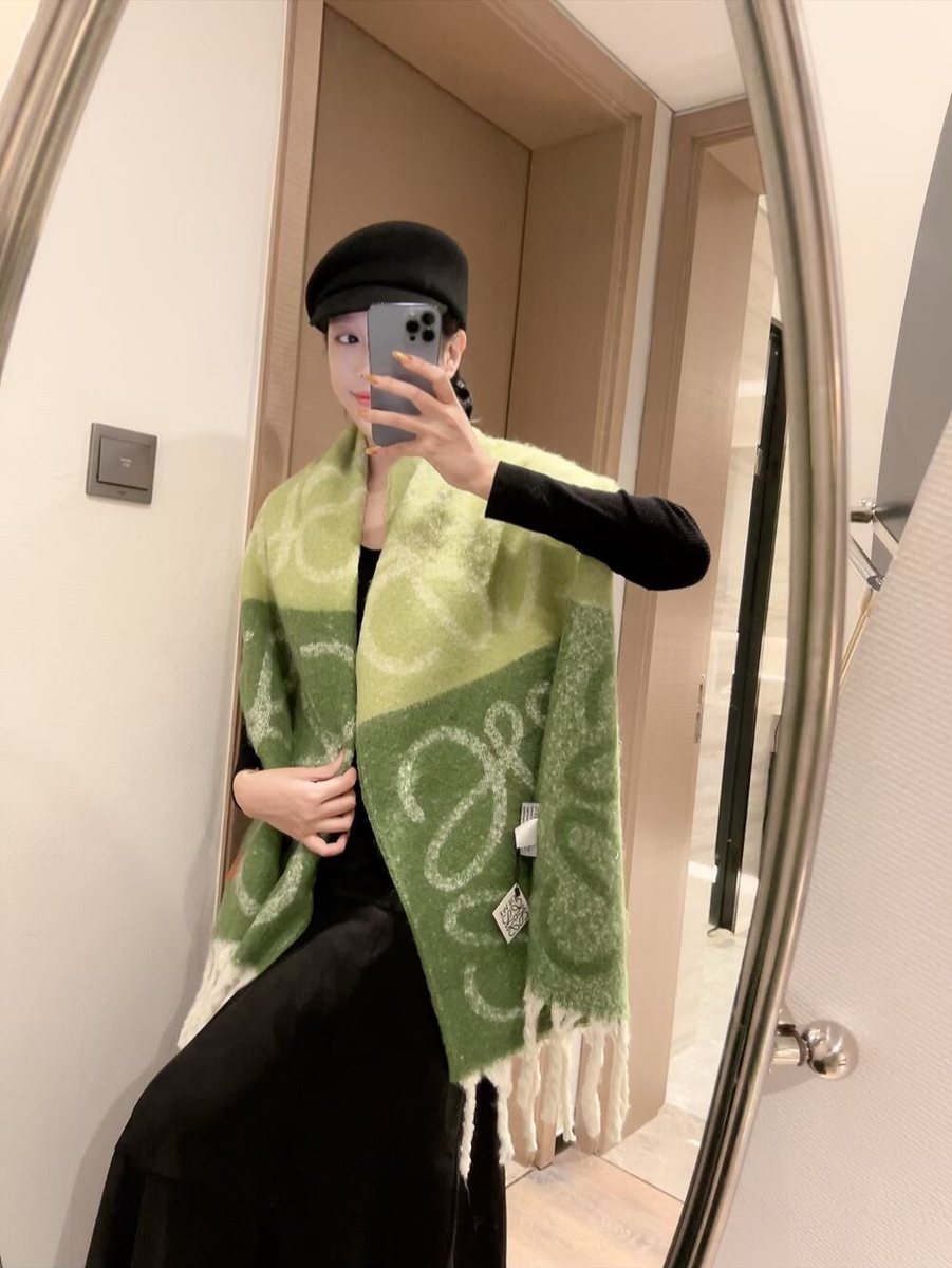Scarf 038
