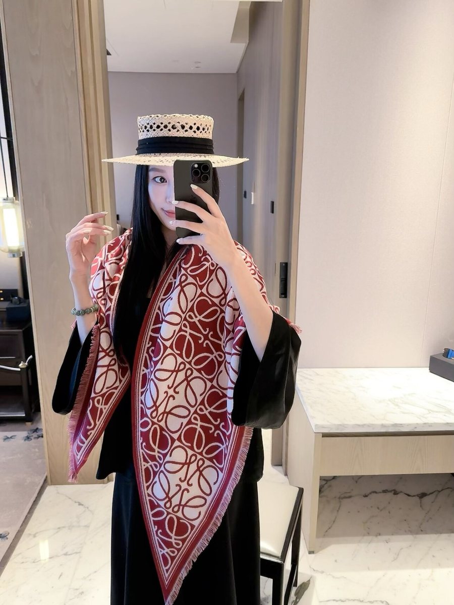 Scarf 041