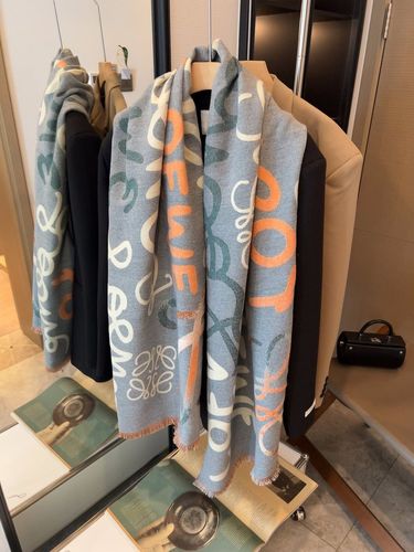 Scarf 055