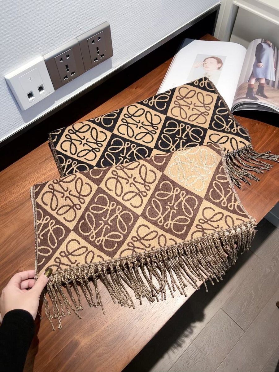 Scarf 060