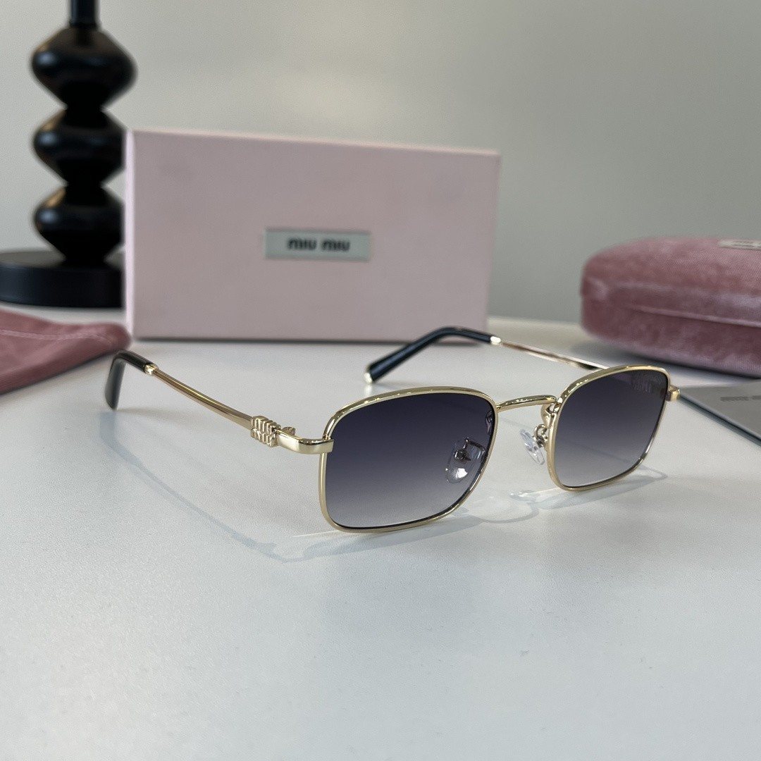 Sunglasses 015