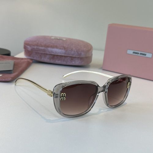 Sunglasses 055