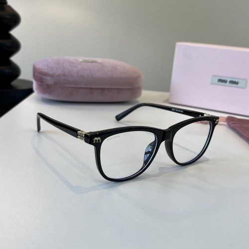 Sunglasses 069
