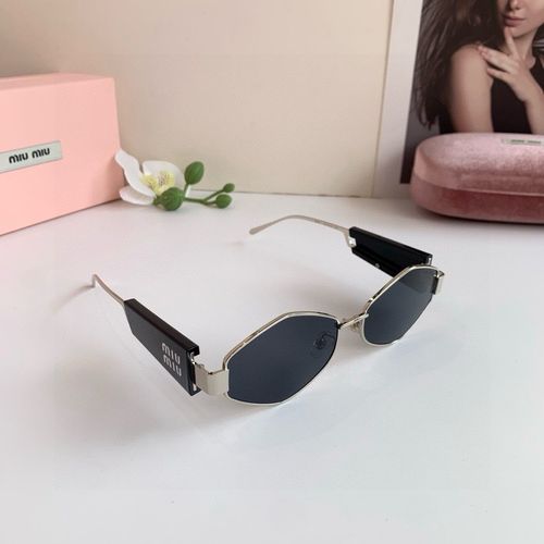 Sunglasses 099