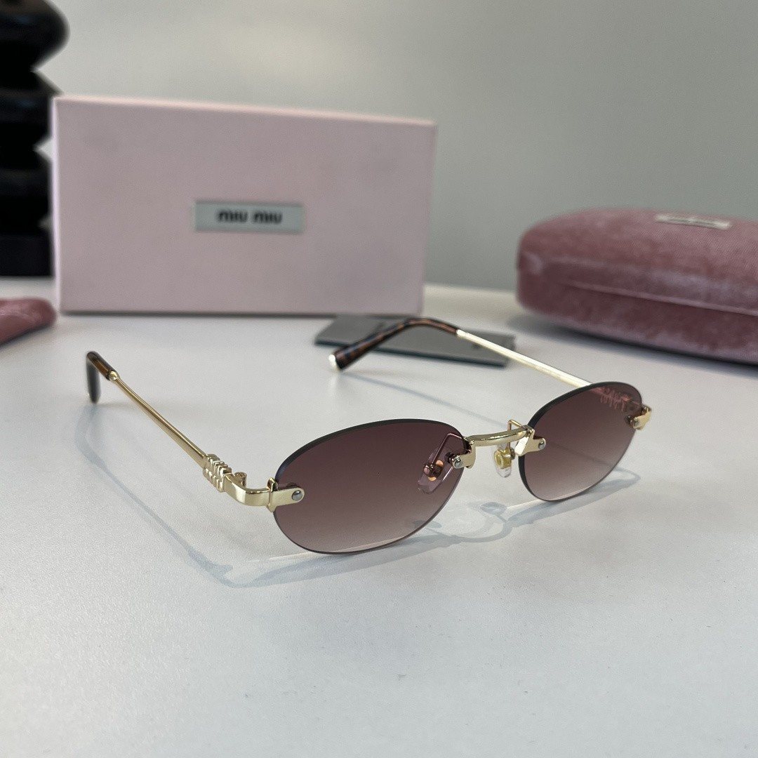 Sunglasses 108