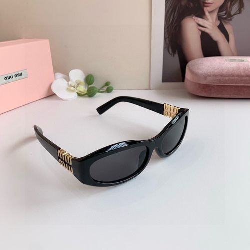 Sunglasses 135