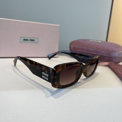 Sunglasses 165
