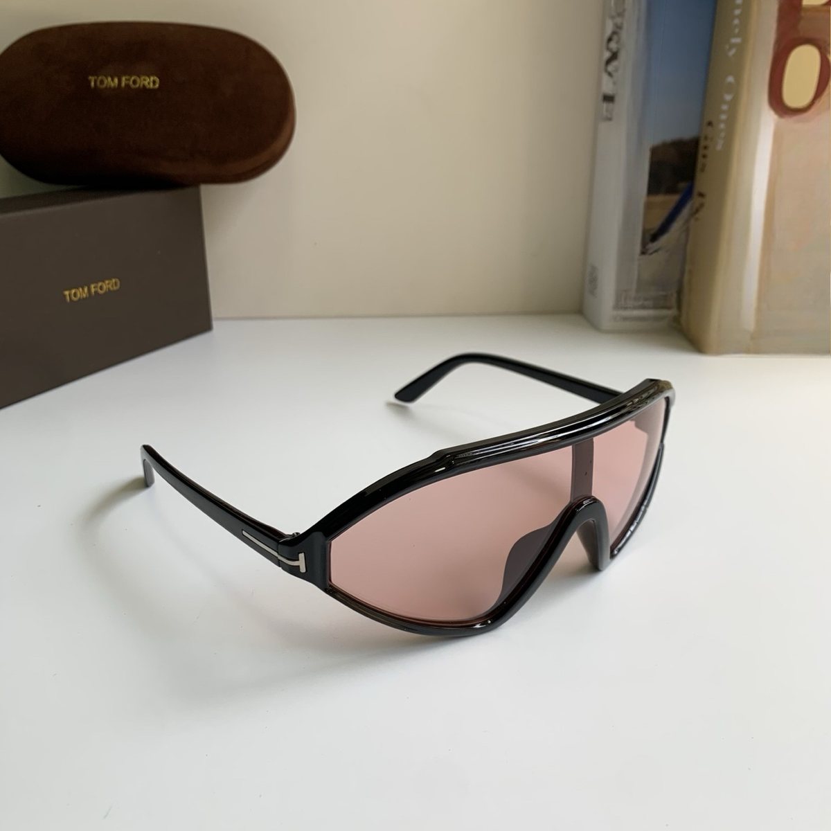 Sunglasses 261