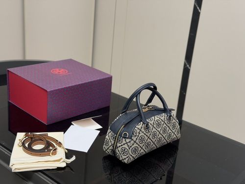 Tory Burch Handbag 069