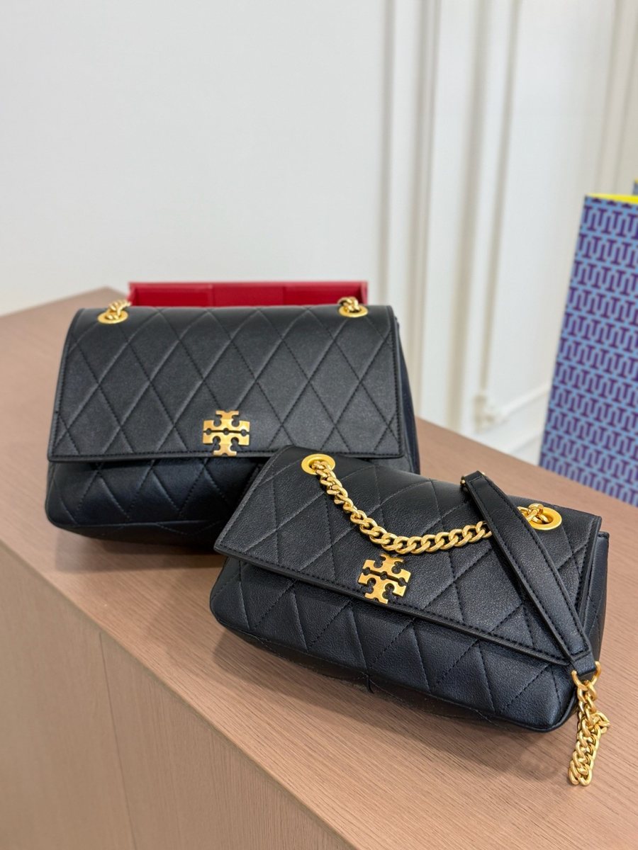 Tory Burch Handbag 074