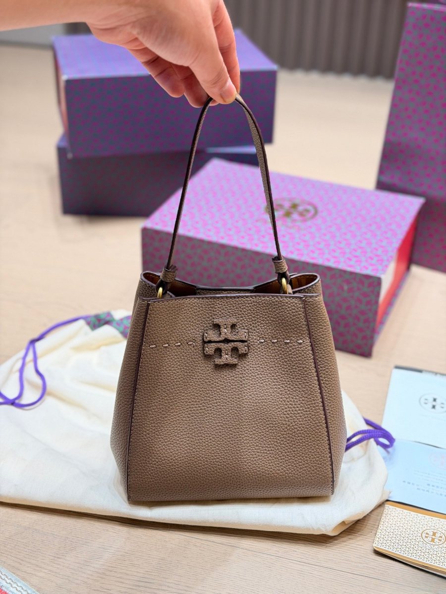 Tory Burch Handbag 244