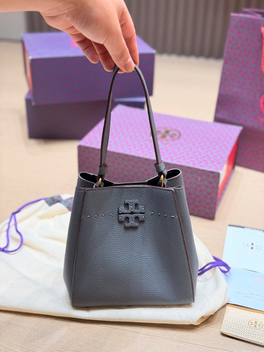 Tory Burch Handbag 247