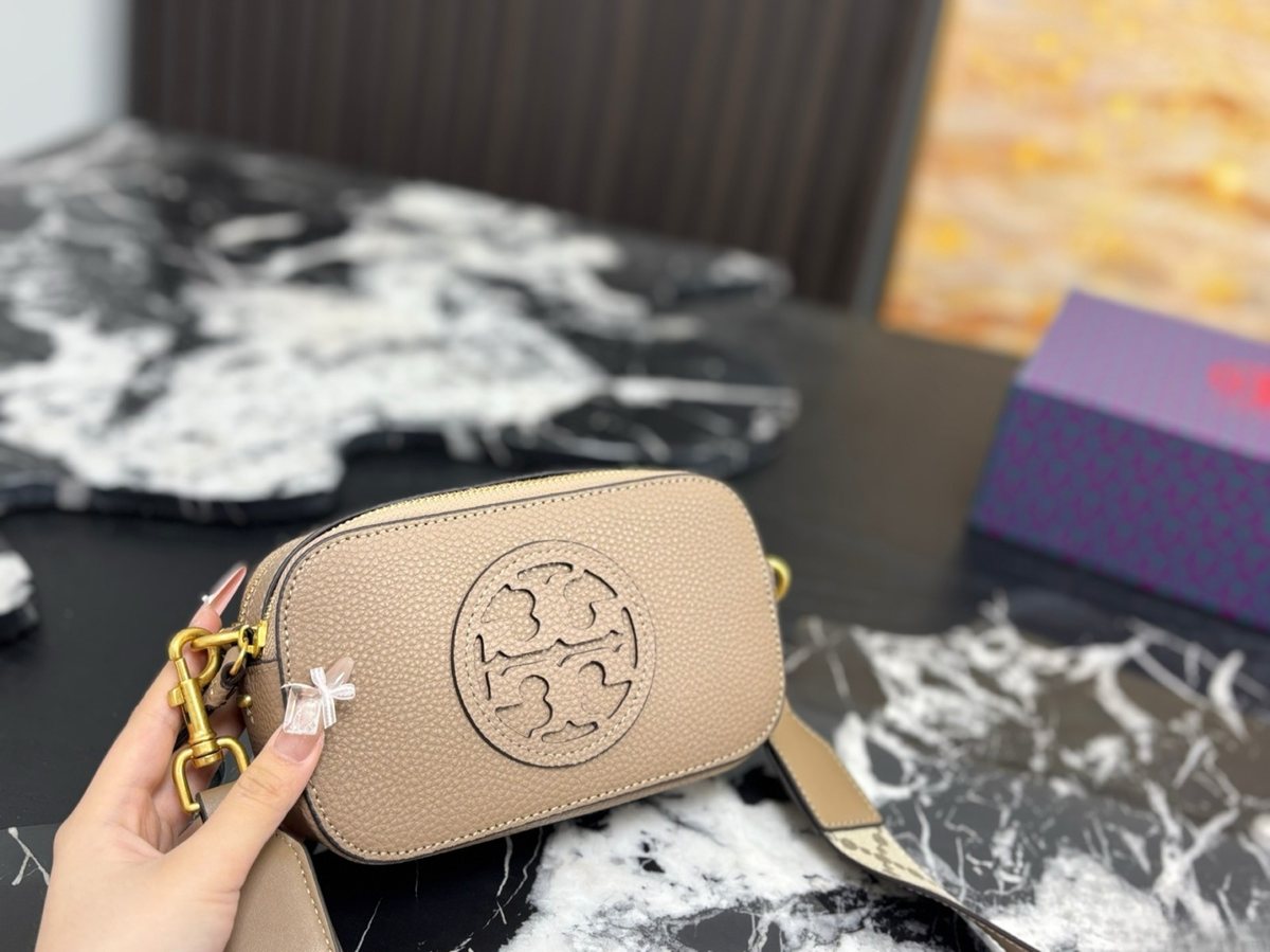 Tory Burch Handbag 258