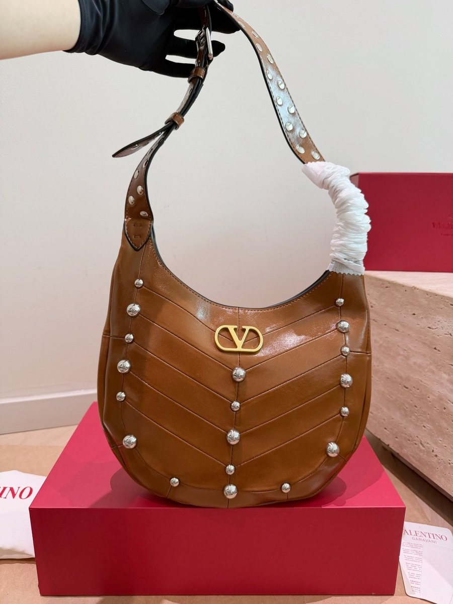 Valentino Handbag 019