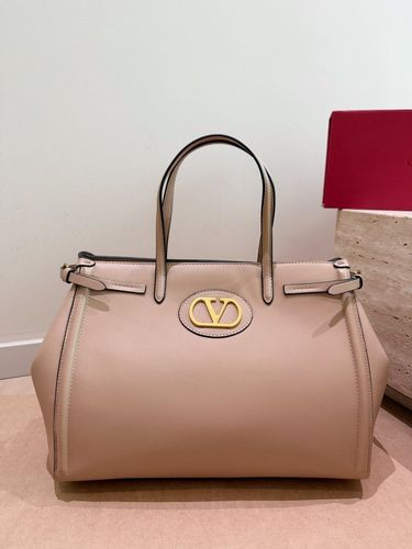 Valentino Handbag 026