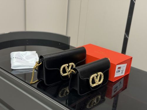 Valentino Handbag 032