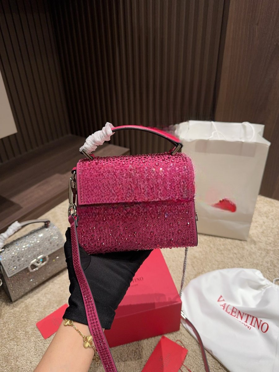 Valentino Handbag 058