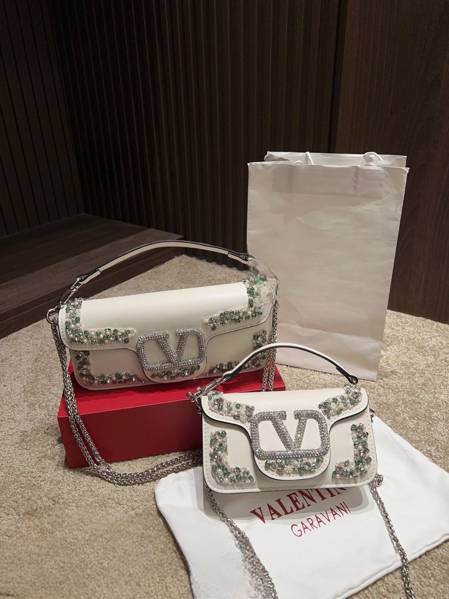 Valentino Handbag 066