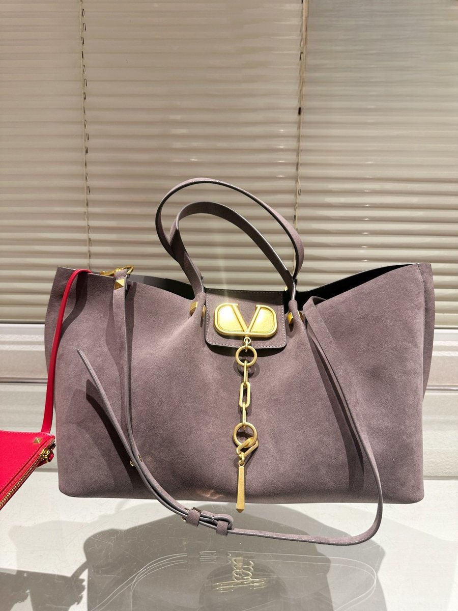 Valentino Handbag 082